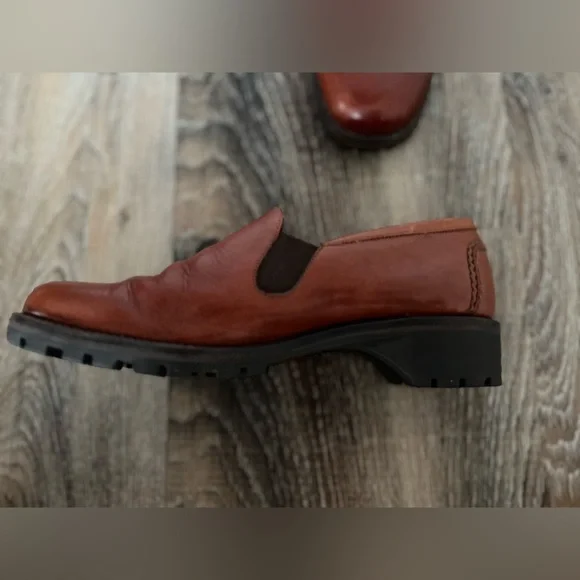 Cole Haan Country Leather Slip On Loafers - Picture 8 of 11